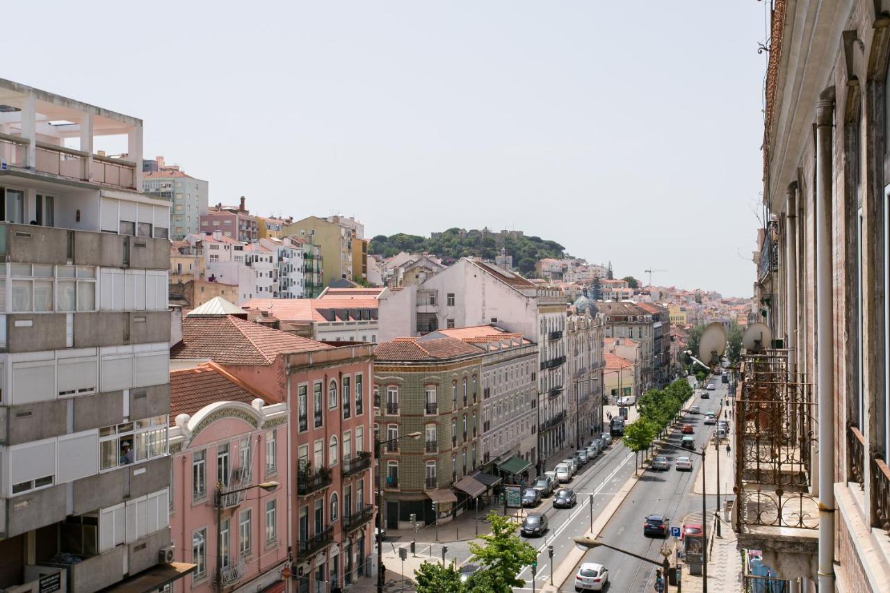 Luxury Retreat! 2 Suites, Balcony & Views!! Lejlighed Lisboa