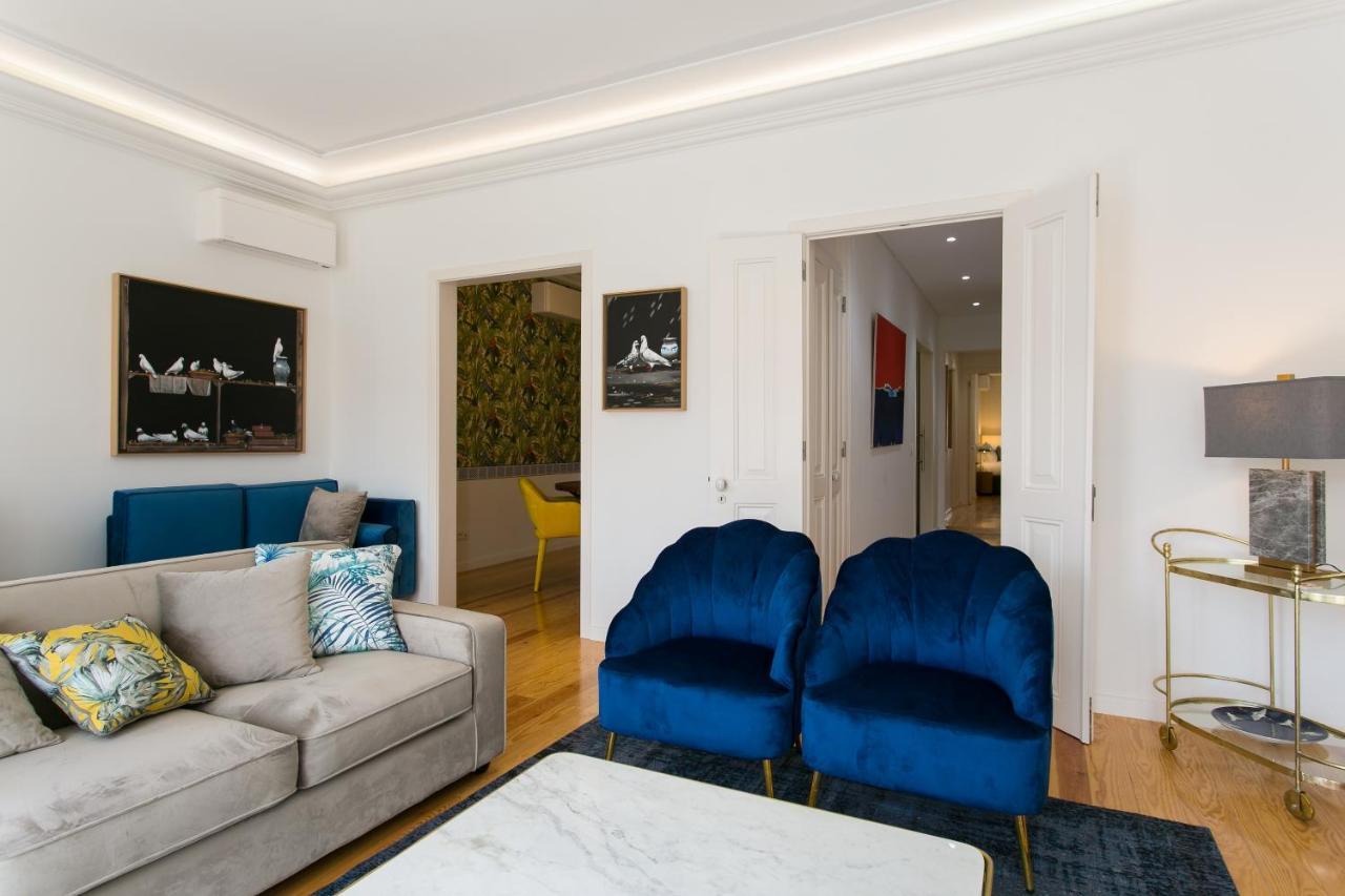 Lejlighed Luxury Retreat! 2 Suites, Balcony & Views!! Lisboa
